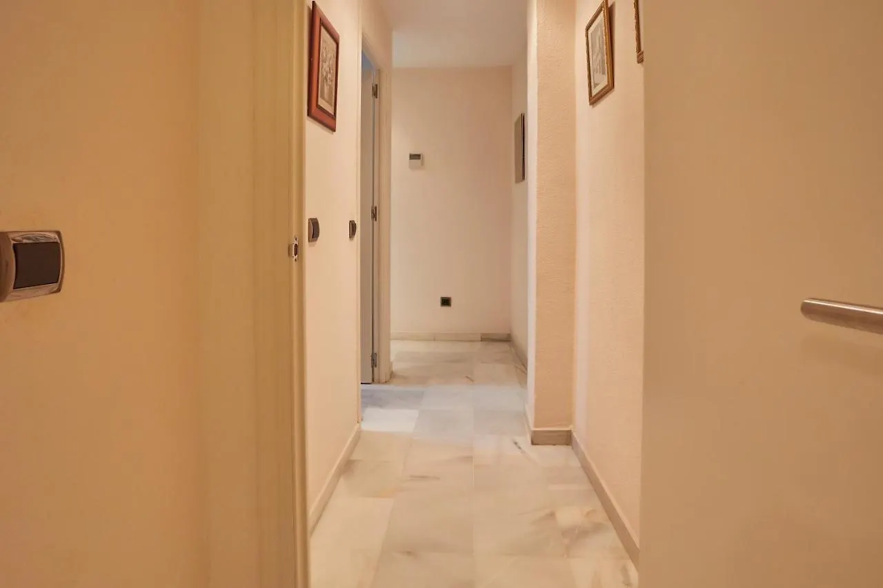 아파트 Two Bedrooms Leonor Davalos 세비야